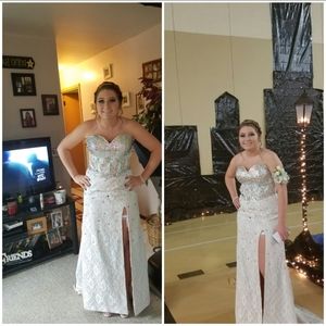 Beautiful prom dress
